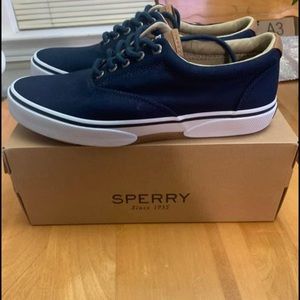 Men’s Sperrys. Size 9